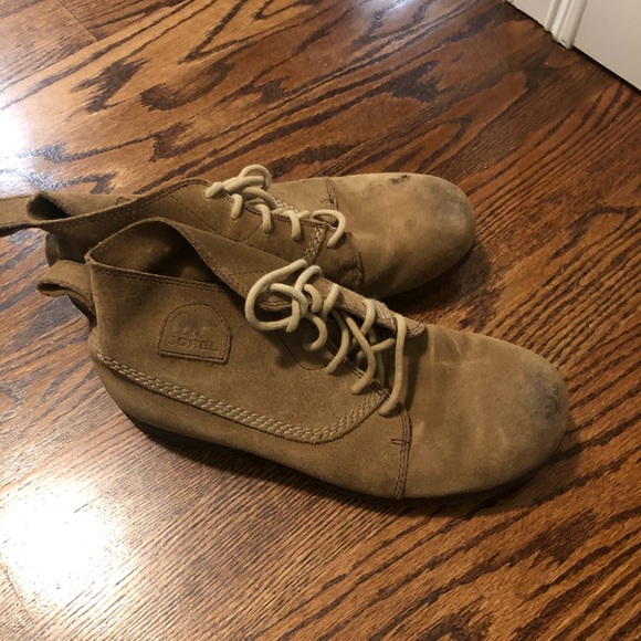 Sorel Boots Waterproof Suede - Picture 1 of 4